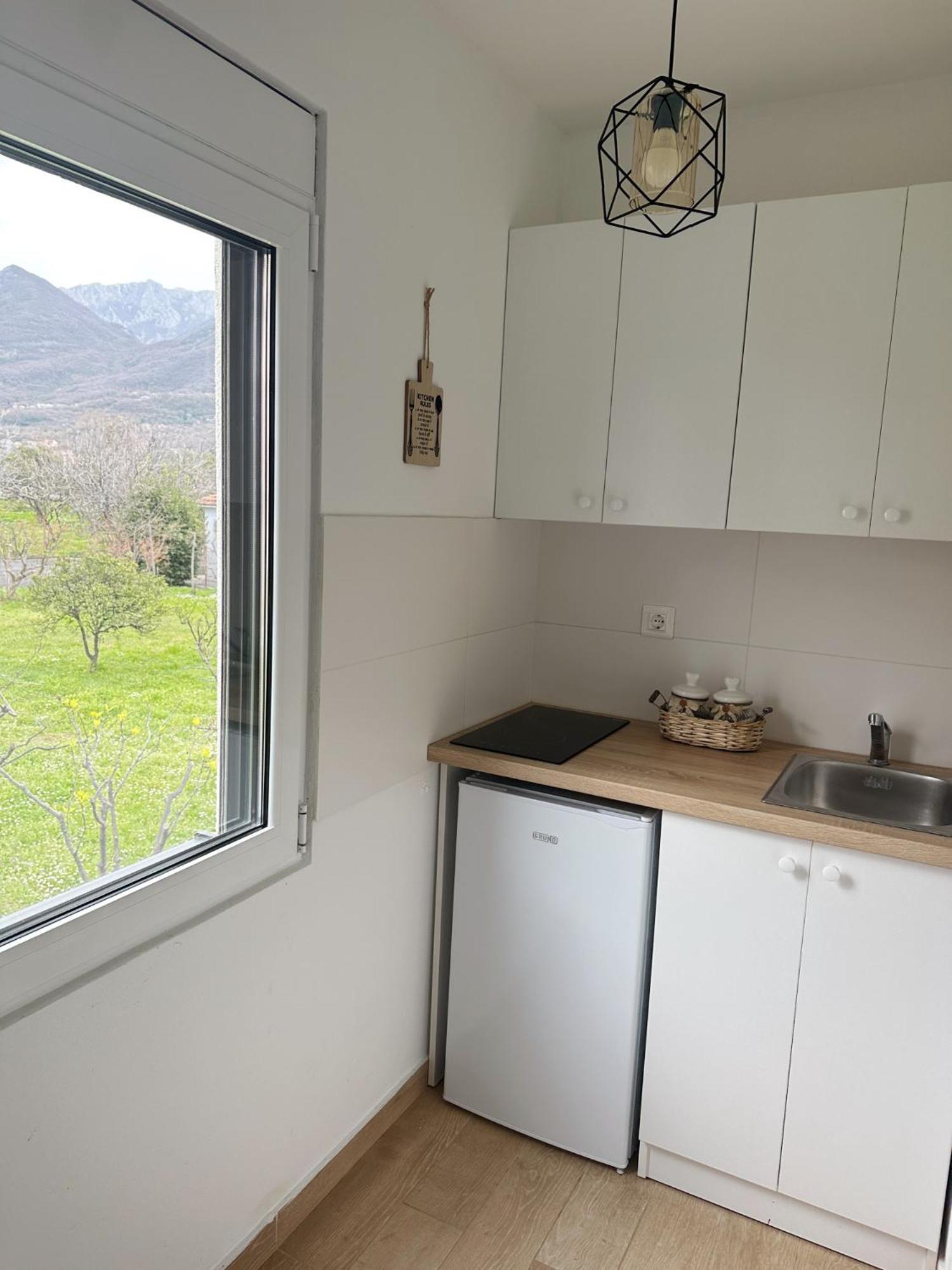 Danin Apartmani Bar Eksteriør billede