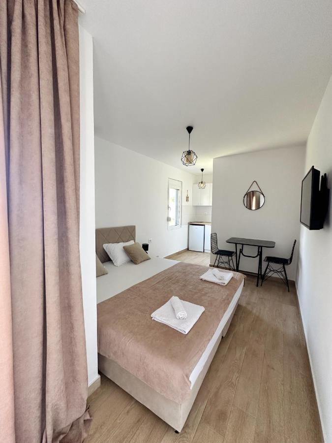 Danin Apartmani Bar Eksteriør billede
