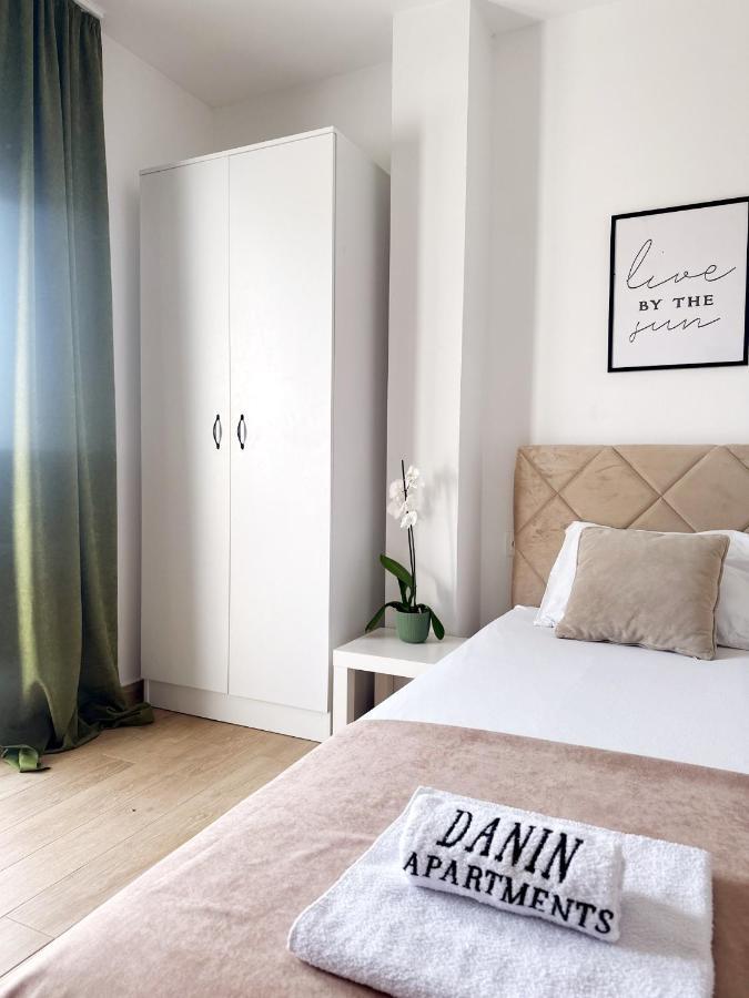 Danin Apartmani Bar Eksteriør billede