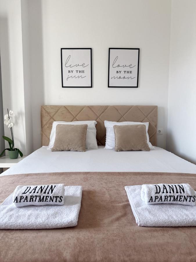 Danin Apartmani Bar Eksteriør billede