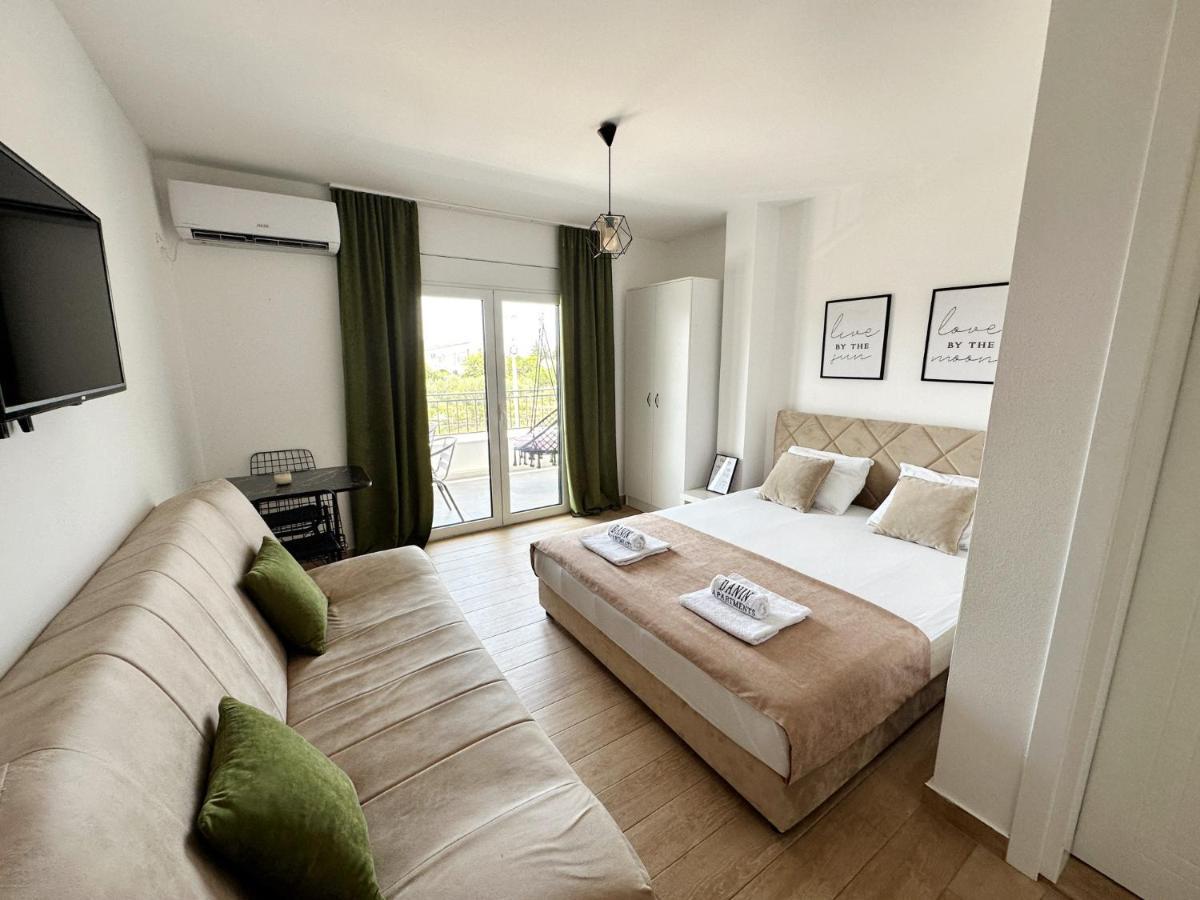 Danin Apartmani Bar Eksteriør billede