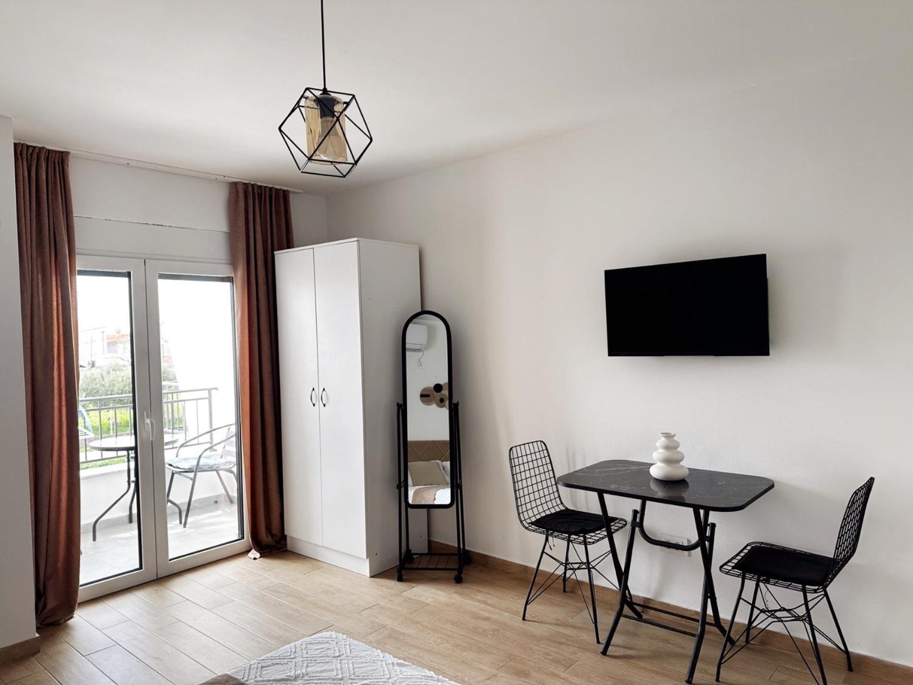 Danin Apartmani Bar Eksteriør billede