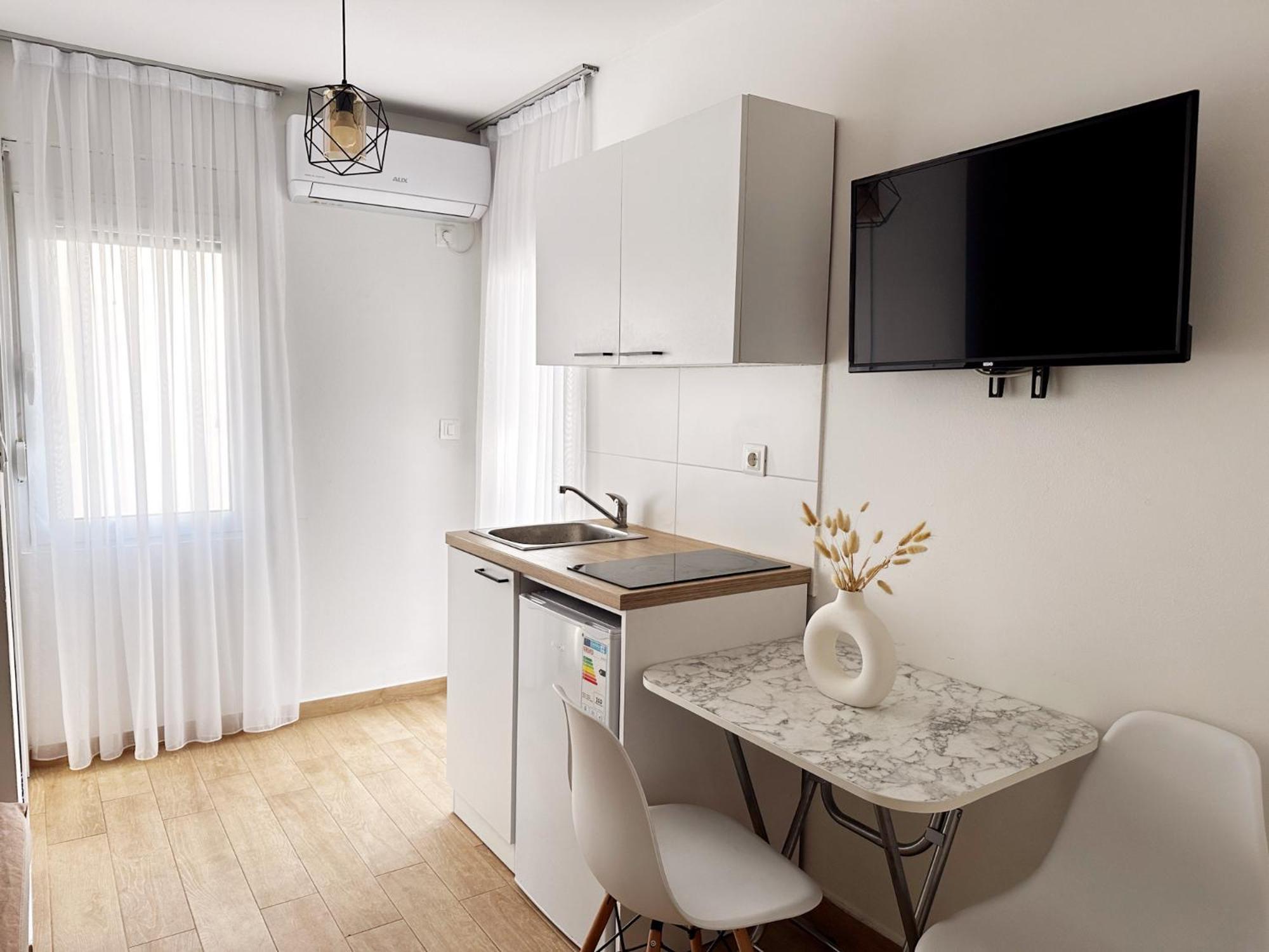 Danin Apartmani Bar Eksteriør billede